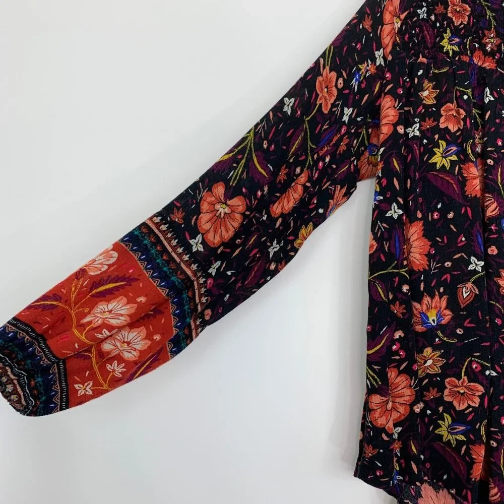 Old Navy Smocked Swing Floral‎ Blouse